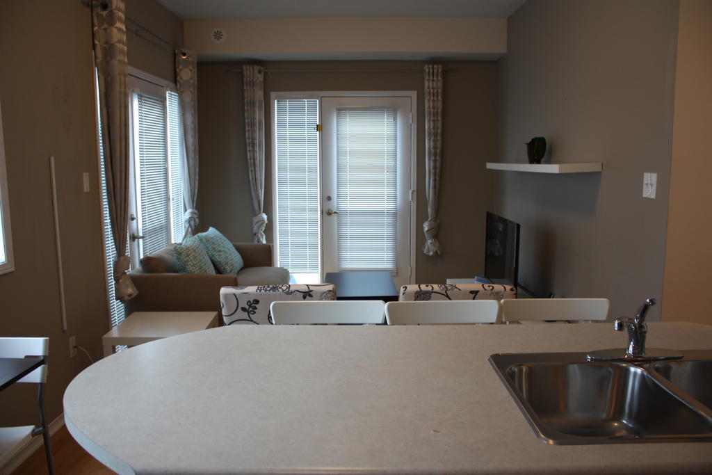 Accurate Plus Furnished Apartment- Brickstone Mews Μισισάουγκα Δωμάτιο φωτογραφία